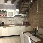 Ca Del Pape شقة