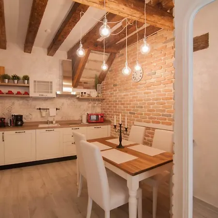 Ca Del Pape Apartment *